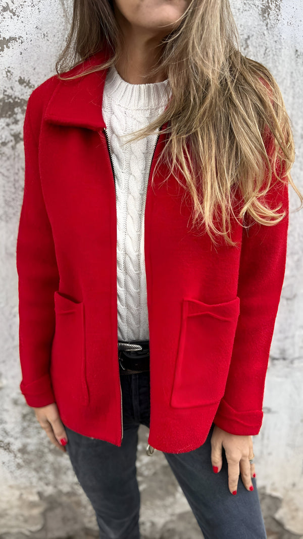 Monika™ - Kurtka z Suede z Kołnierzem Revers i Zamkiem