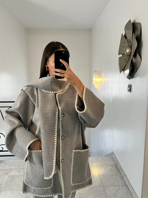 Renata™ - Elegancki Płaszcz Wełniany z Zimowym Szalikiem
